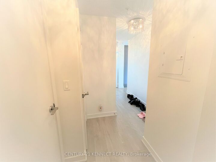 Photo de la propriété: 199 Richmond Street 2302 ON M5V 0H4