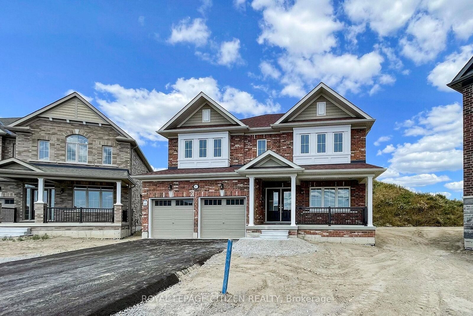 Property Photo:  87 Lawrence D. Pridham Avenue  ON L9R 0X4 