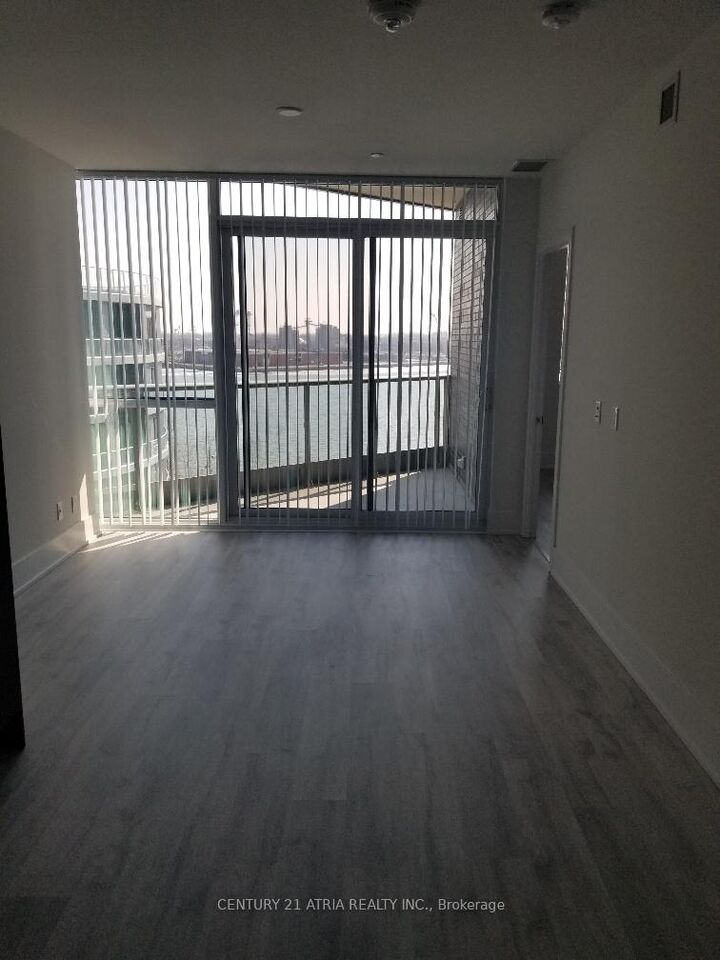 Property Photo: 1 Edgewater Drive 605 ON M5A 0L1