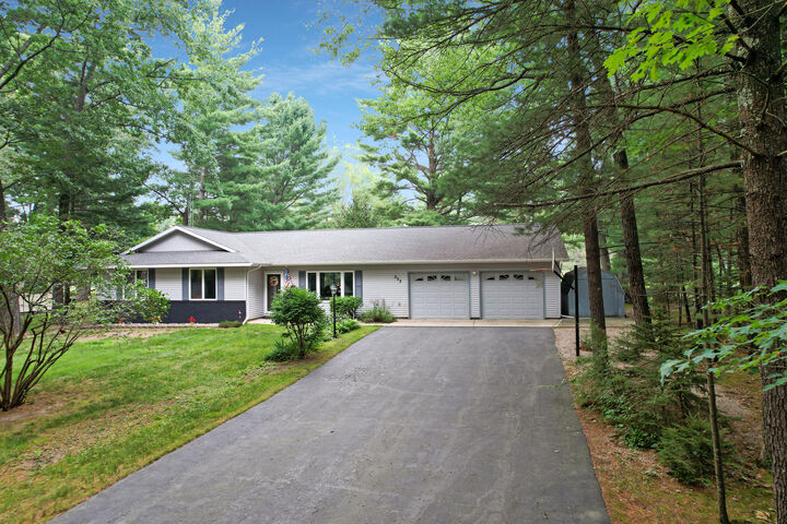 Property Photo:  333 Bright Angel Drive  MI 48651