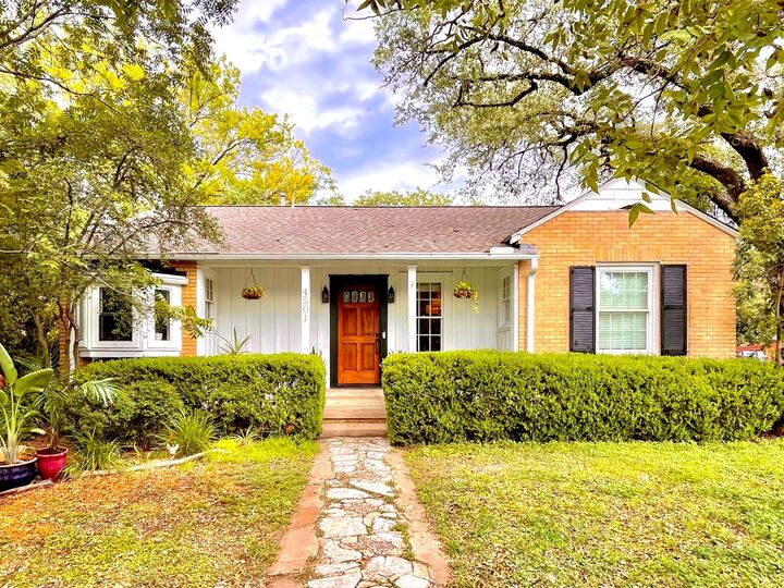 4501 Sinclair Avenue  Austin TX 78756 photo