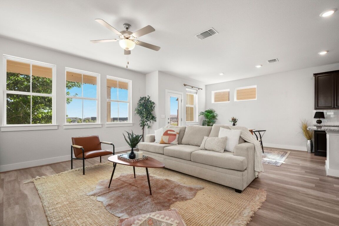 Property Photo: 7118 Silver Star Lane 76 TX 78744