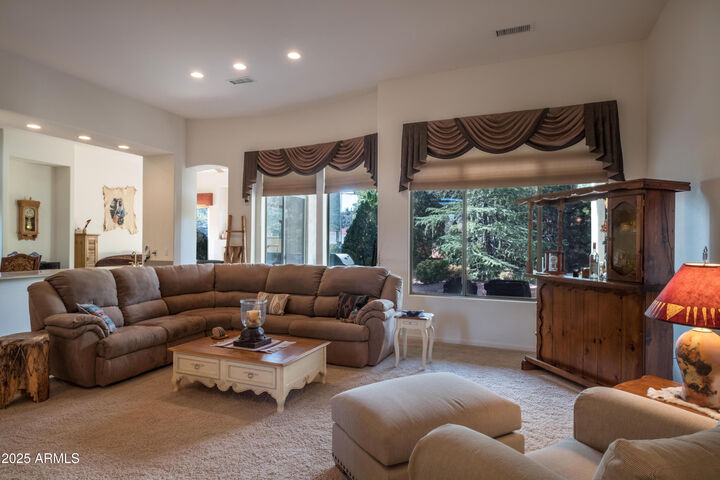 Property Photo:  722 Crown Ridge Road  AZ 86351 