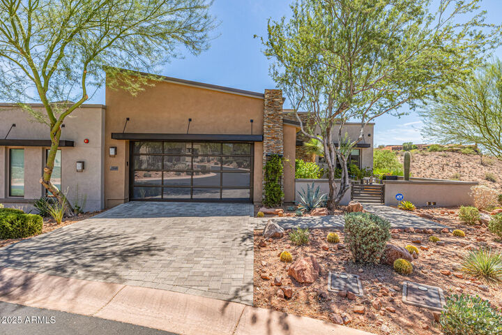 Property Photo: 15949 E Ridgestone Drive AZ 85268