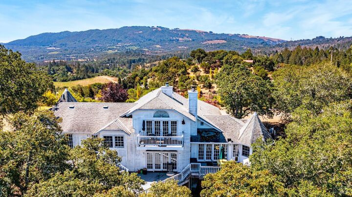 Property Photo:  1477 Lawndale Road  CA 95452 