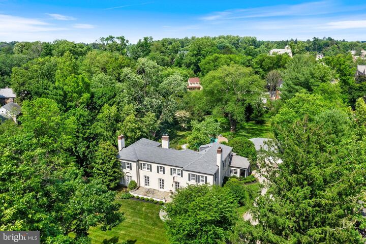 Property Photo:  103 Ashwood Road  PA 19085 