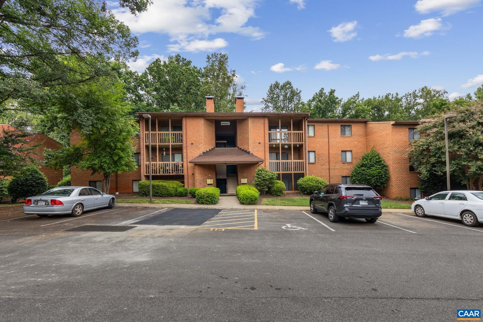 Property Photo:  113 Turtle Creek Rd 3  VA 22901 