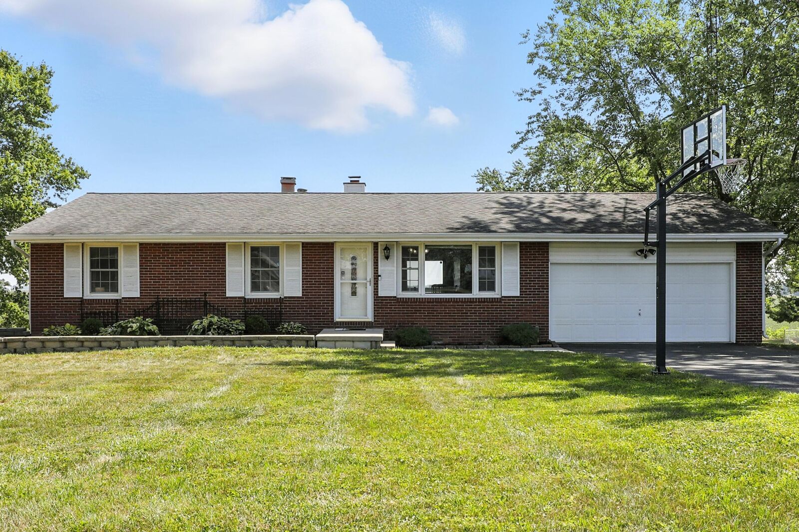 Property Photo:  3422 Hillman Ford Road  OH 43337 