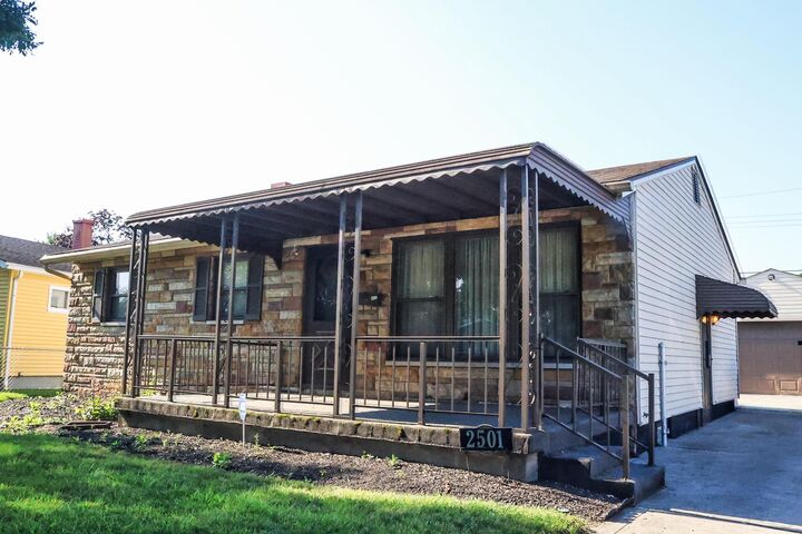Property Photo:  2501 Kreber Avenue  OH 43204 