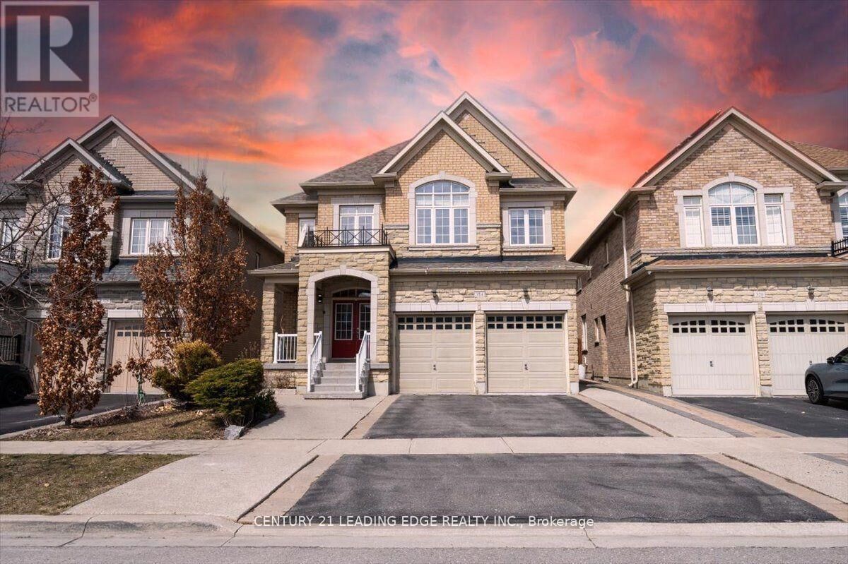 Property Photo: 324 Chatfield Drive South ON L4L 1A6