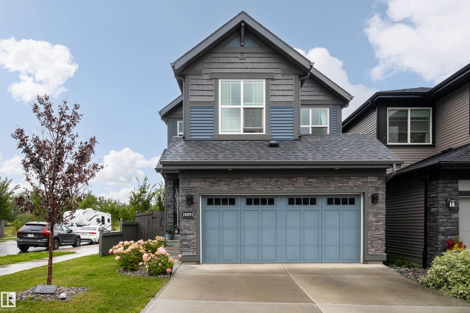 Property Photo:  20892 131 Avenue NW  AB T5S 0P1 