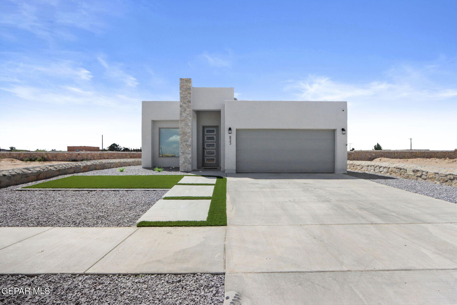 Property Photo: 833 Paseo Drusy Place TX 79928