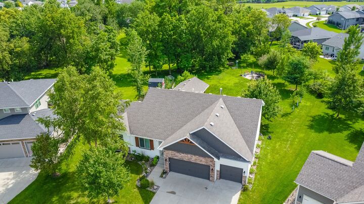 2165 SE Oxford Drive  Waukee IA 50263 photo