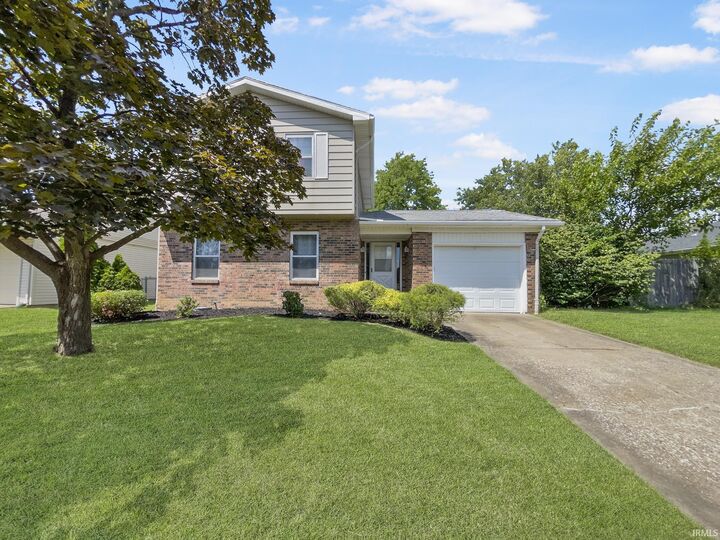 Property Photo: 1005 Fulton Parkway IN 47710