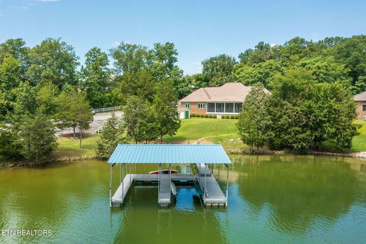 Property Photo: 137 E Shore Drive TN 37854