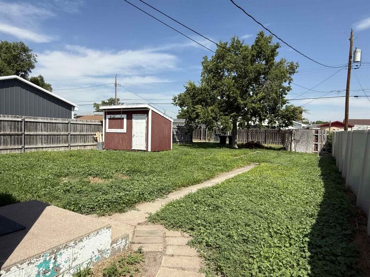 Property Photo:  2707 W 3rd  NE 69101 