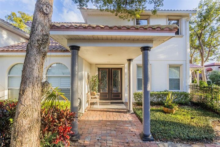 Property Photo: 248 Maison Court FL 32714