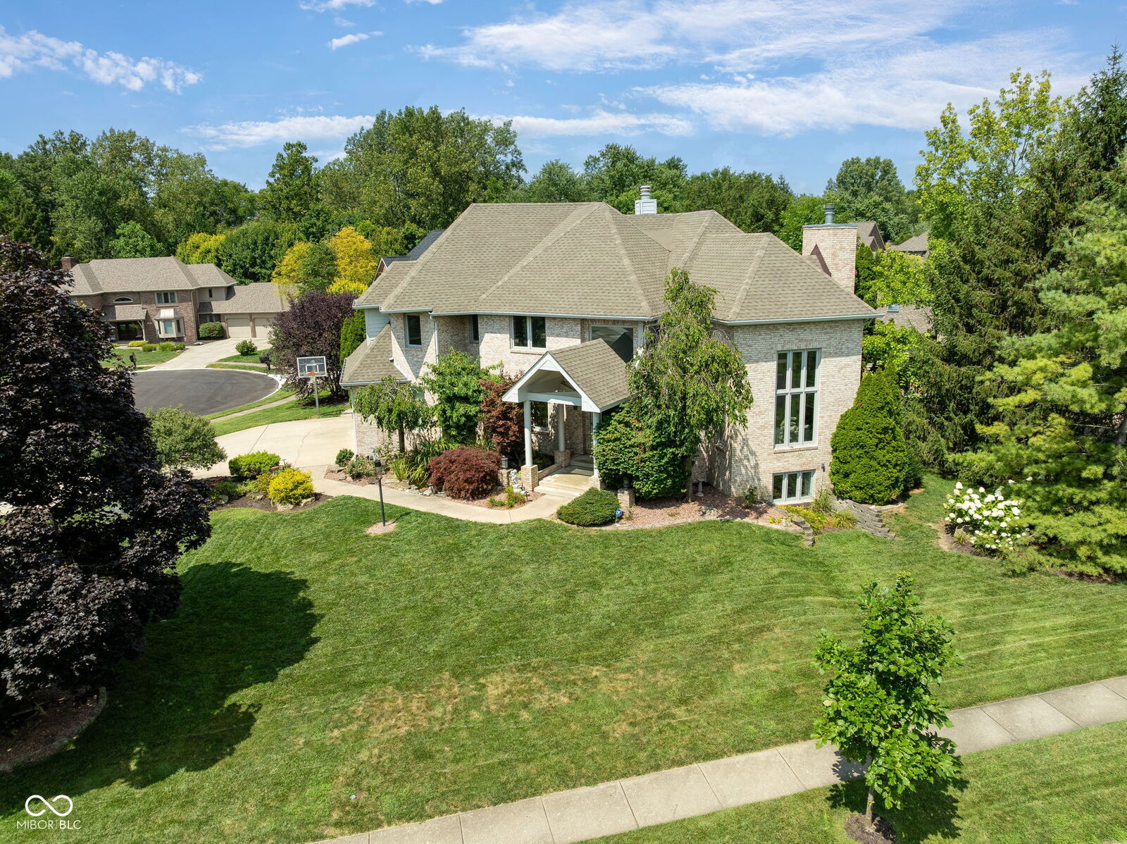 Property Photo: 434 Sheffield Court IN 46032