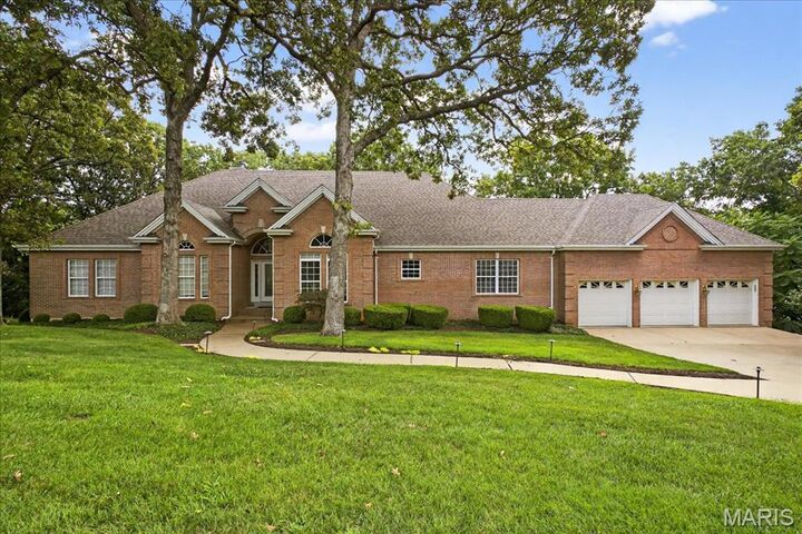 528 Clover Leaf Hill Court  Wildwood MO 63040 photo