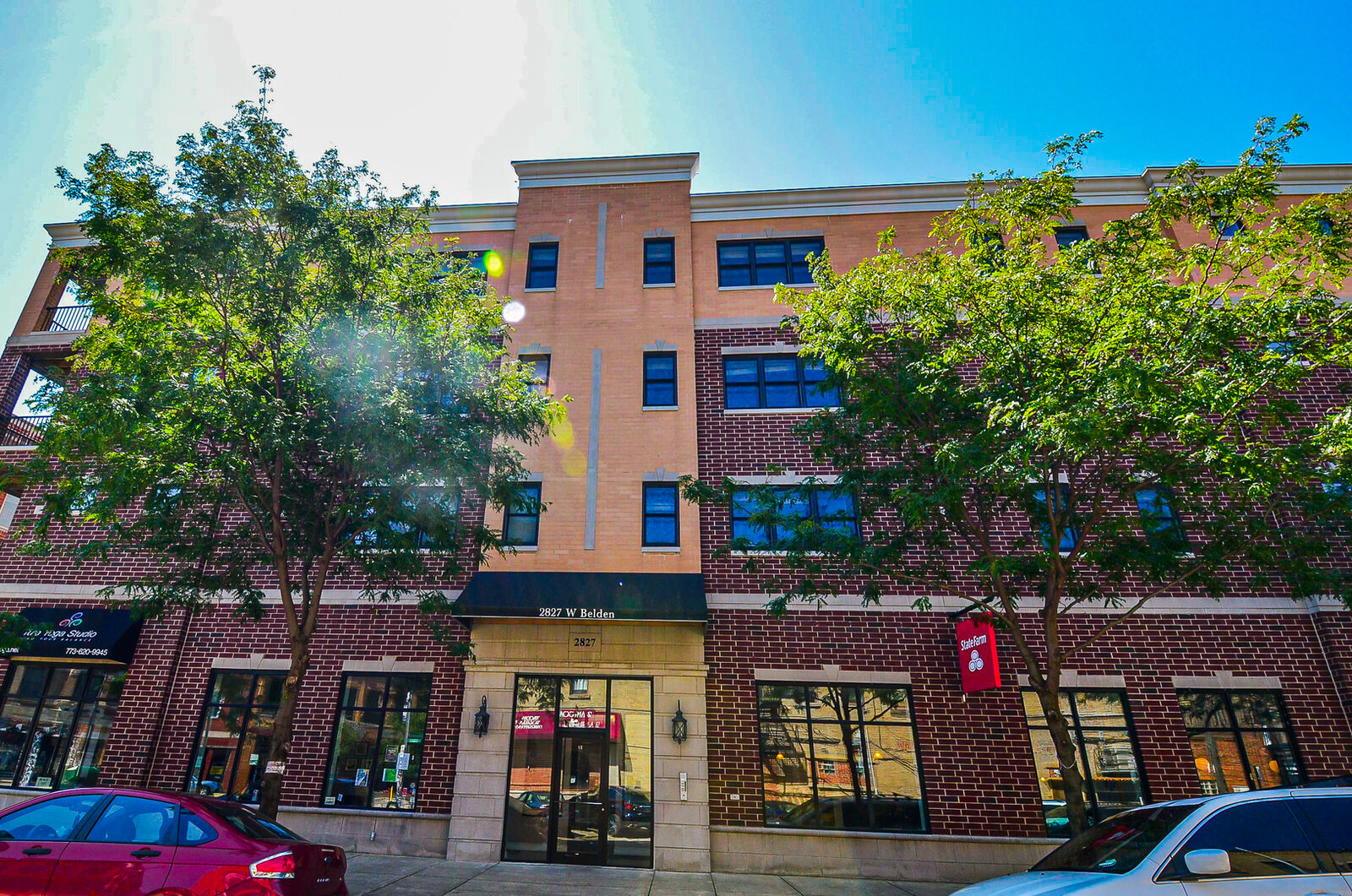 Property Photo: 2827 W Belden Avenue 2A IL 60647