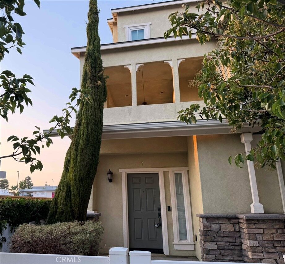Property Photo:  3515 Maricopa 7  CA 90503 