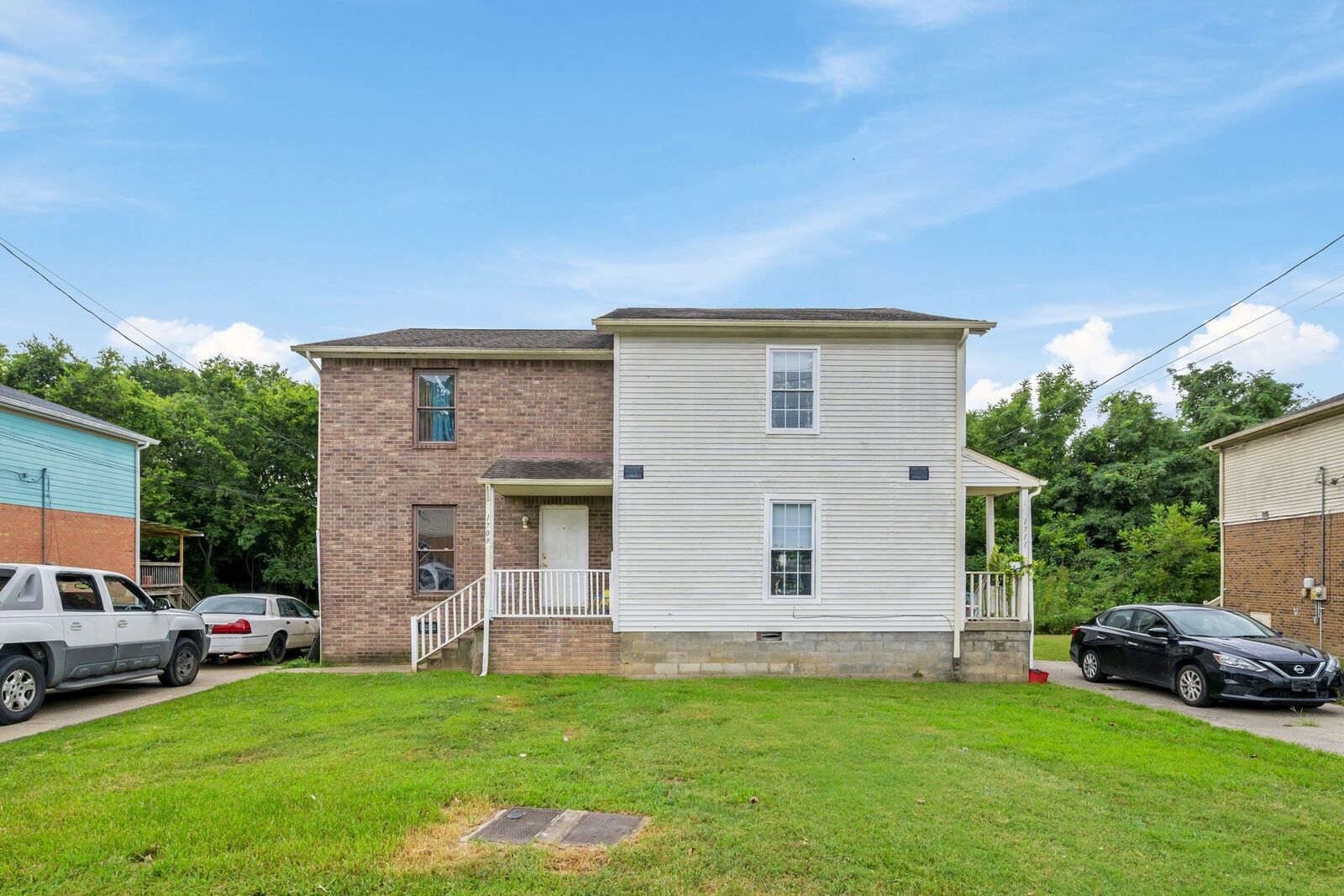 Property Photo: 1709 Westchester Dr TN 37207