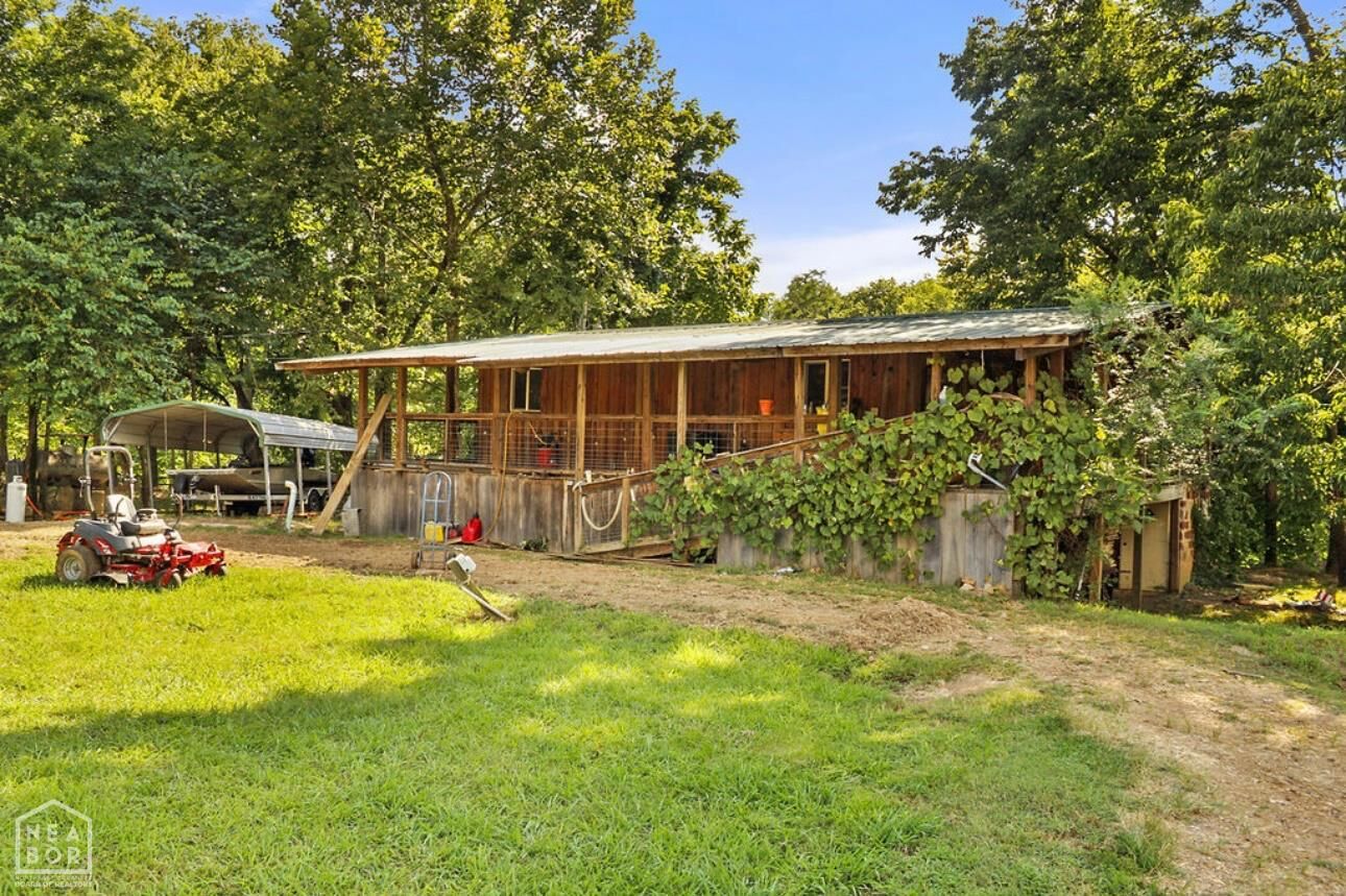 Property Photo: 183 Summer Rd AR 72455