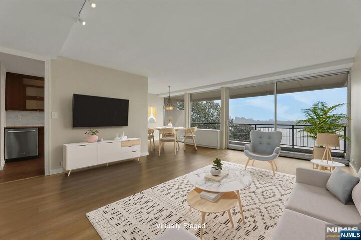 Property Photo:  2 Horizon Road #627  NJ 07024 