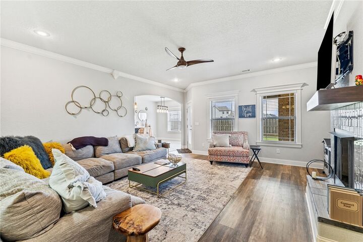 Property Photo: 4605 SW Barton Street AR 72713