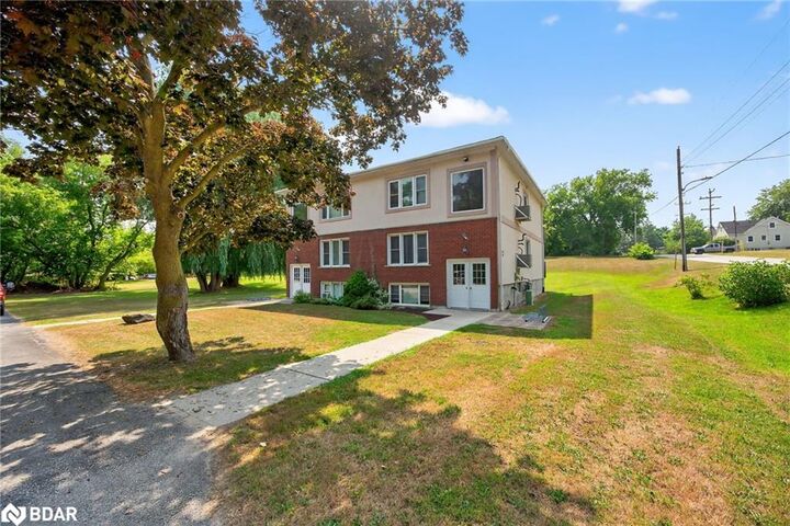 Property Photo: 195 Louisa St Street ON L0M 1S0