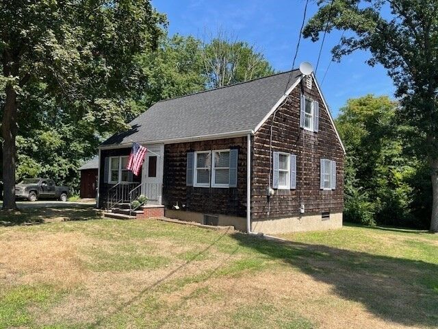 Property Photo:  37 Eames St  MA 01864 
