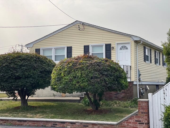 Property Photo:  142 Augustus St  MA 02151 