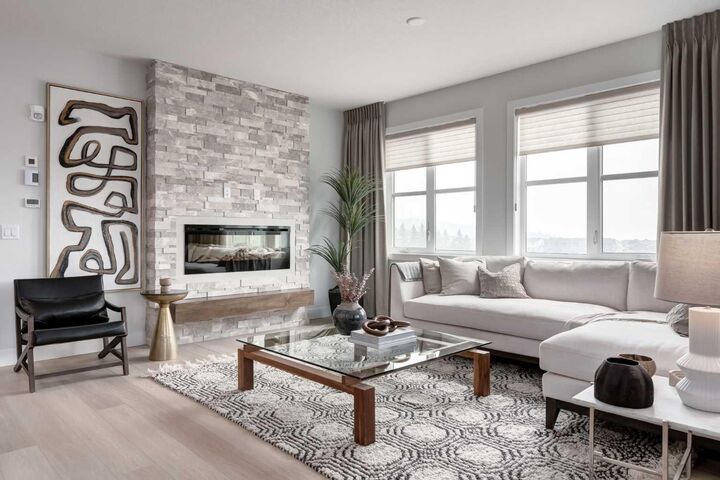 2117 81 Street SW 2103  Calgary AB T3H 6H5 photo