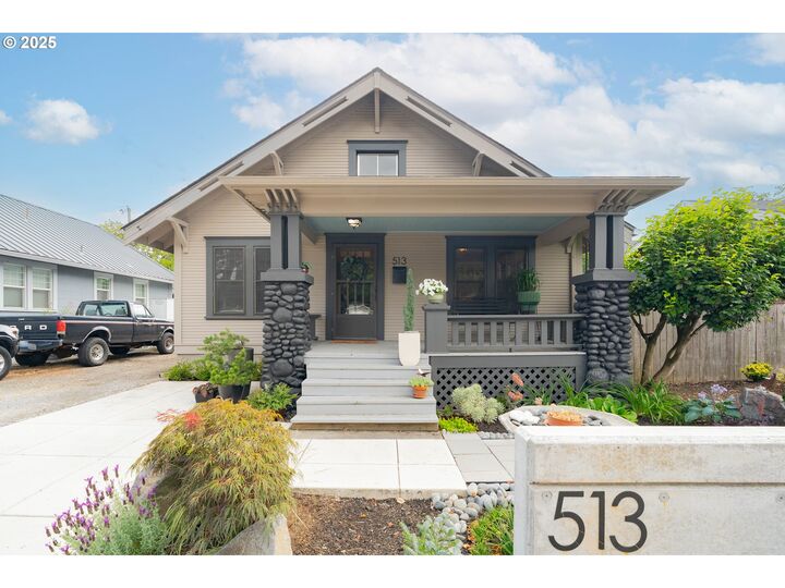 513 W Fourth Plain Blvd  Vancouver WA 98660 photo