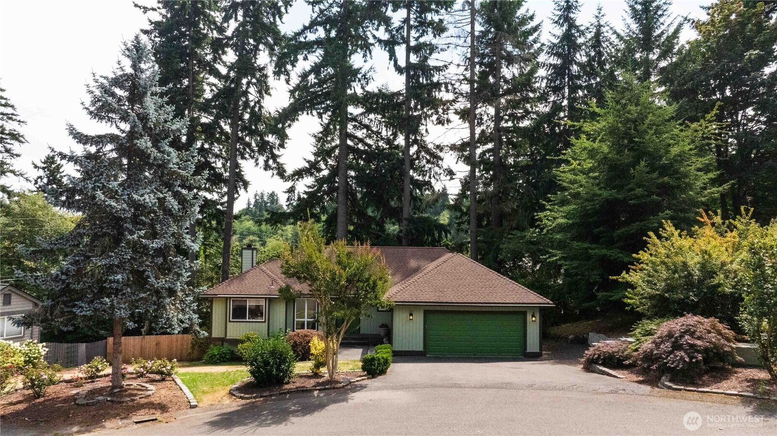 Property Photo: 2051 NE Marina Vista Court WA 98370