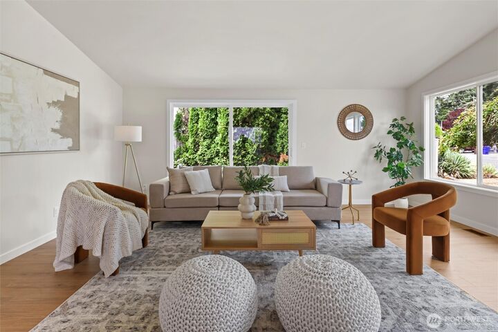 Property Photo:  9630  Sharon Drive  WA 98204 