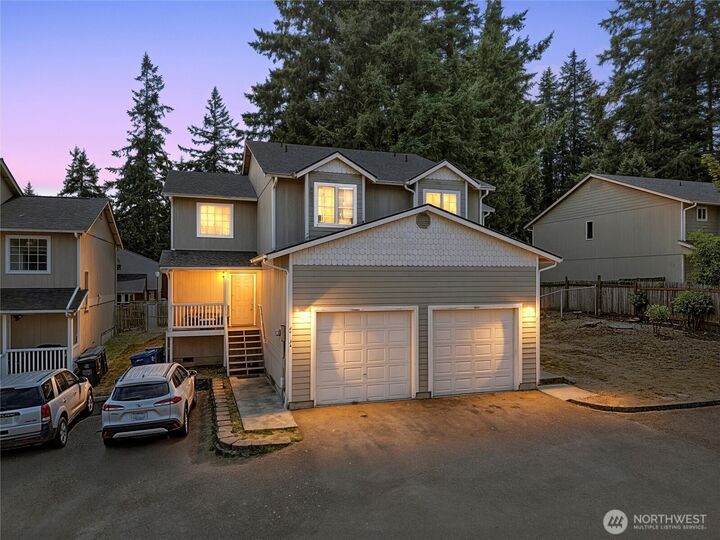 2413  Conger Avenue NW A & B  Olympia WA 98101 photo