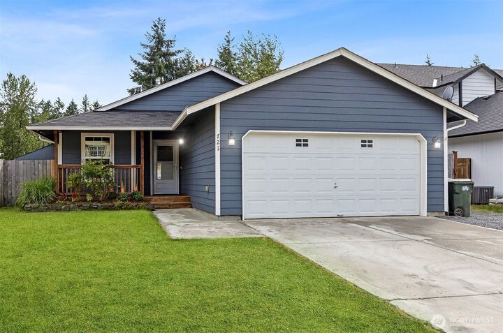 Property Photo:  721  Riverside Lane E  WA 98328 