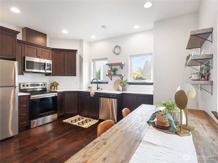 Property Photo:  2019  Cornwall Avenue  WA 98225 