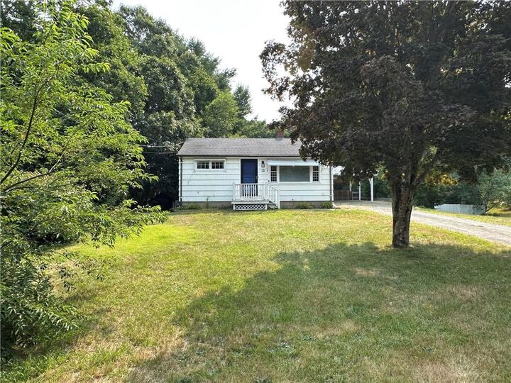 Property Photo:  12 East Stuart Street  RI 02891 