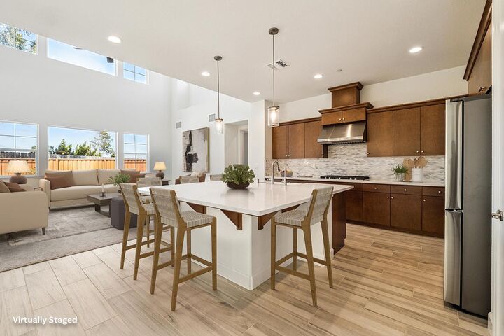 465 Russell Way  Marina CA 93933 photo