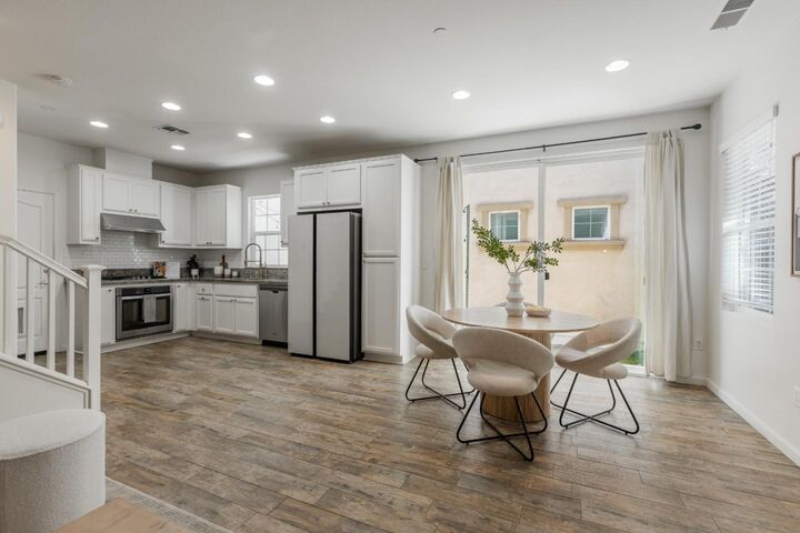 Property Photo:  1591 Glenn Street  CA 94545 