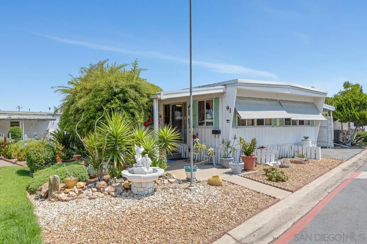 Property Photo: 1285 Washington 91 CA 92019