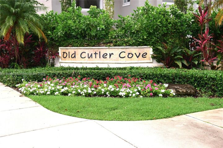 Property Photo:  15021 SW 75th Ct  FL 33158 