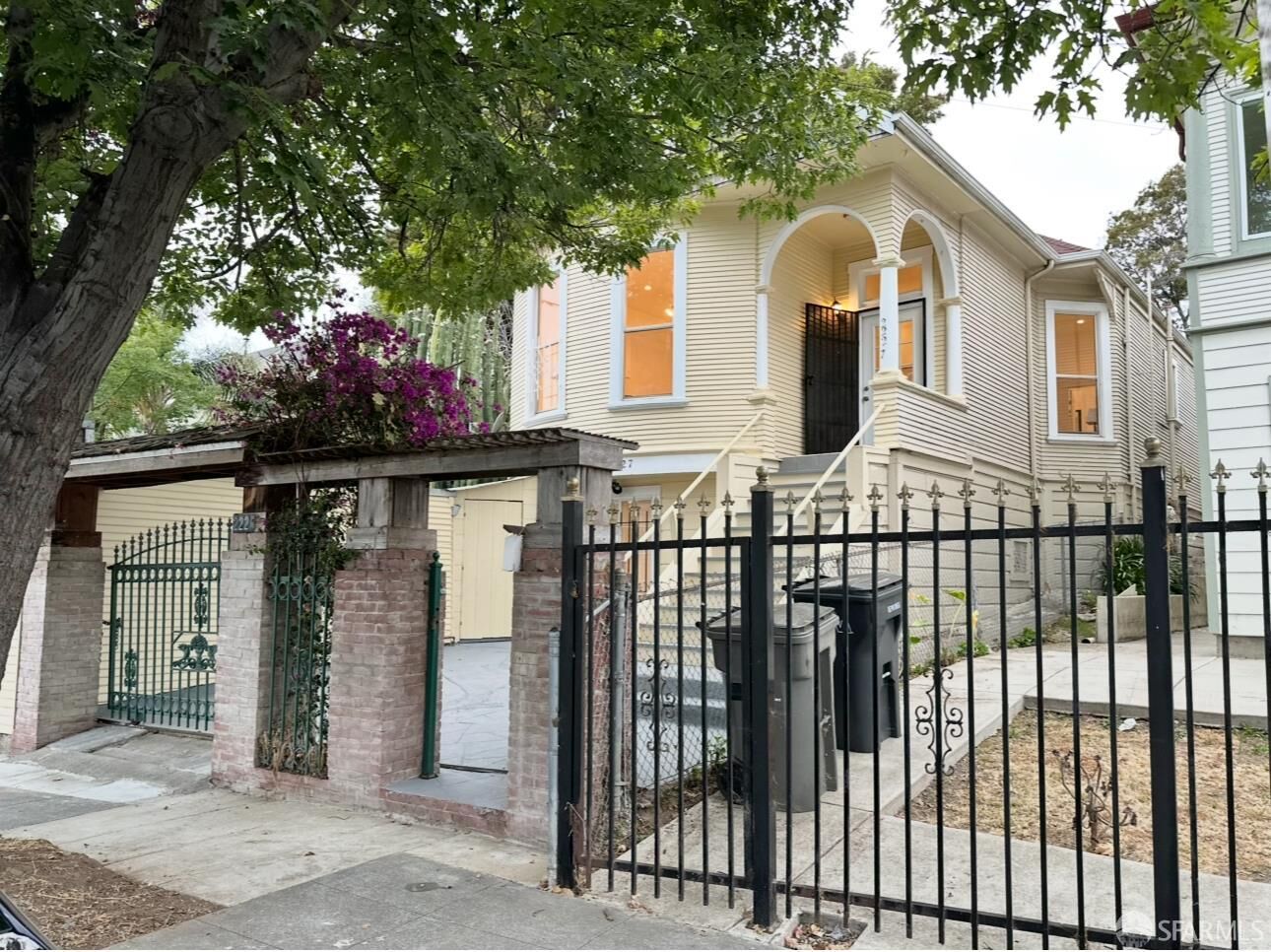 Property Photo: 2227 25th Avenue CA 94601