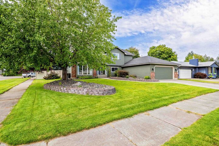 Property Photo: 9221 N Londale Dr WA 99208