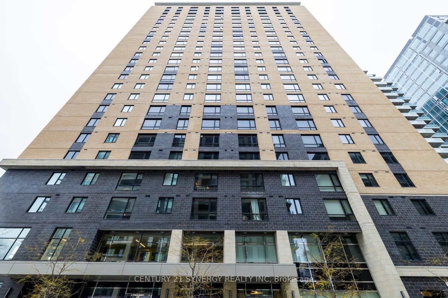 Property Photo: 105 Champagne Avenue S 2109 ON K1S 4P3