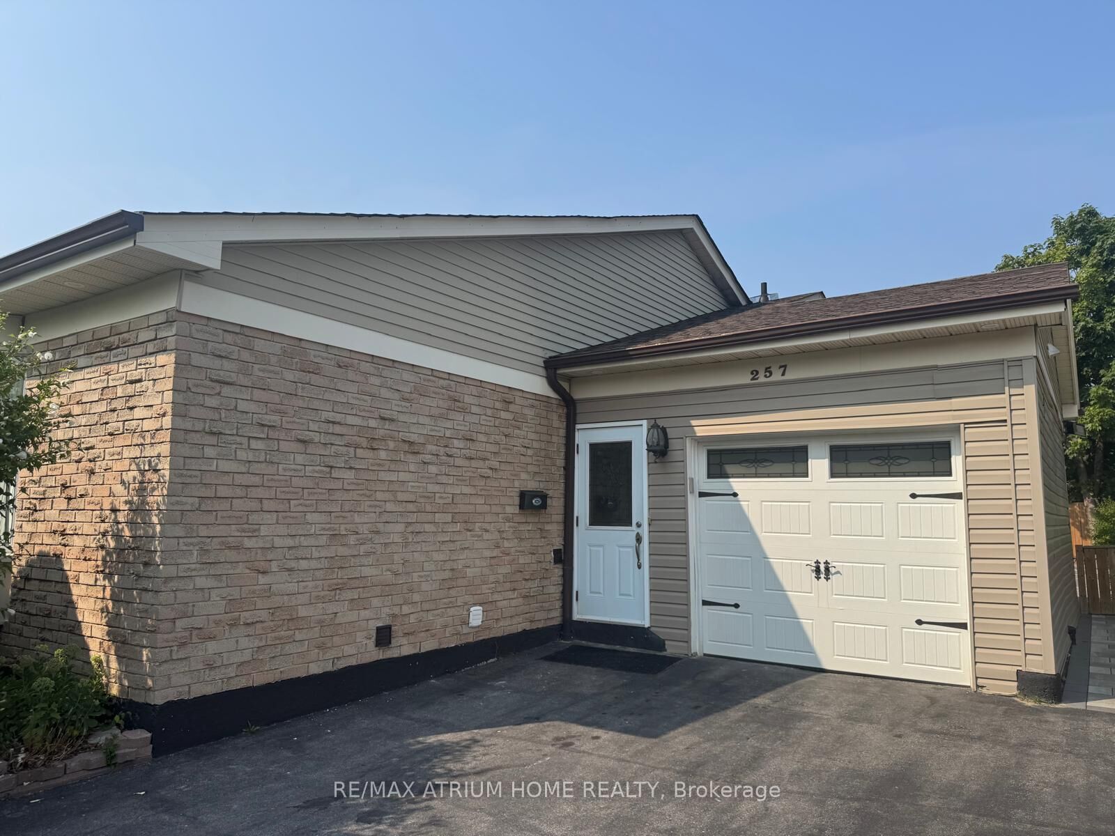 Property Photo:  257 John Tabor Trail Bsmt  ON M1B 2R8 
