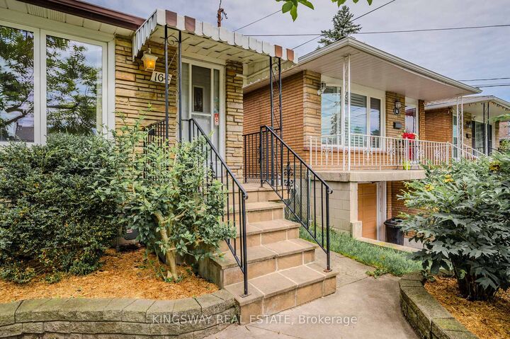Property Photo: 164 East 23rd Street ON L8V 2X1