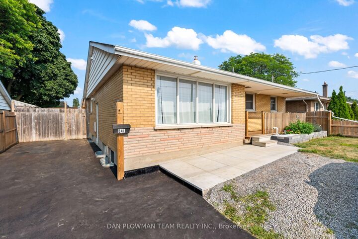 Property Photo: 641 Stevenson Road N ON L1J 5P2